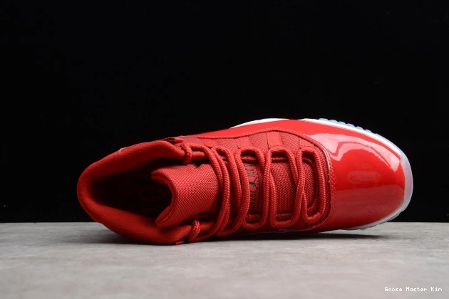 RetroGym Red Jordan 378037-623 Air 11 0813